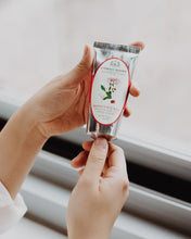 Load image into Gallery viewer, NYBG Honeysuckle Hand Cream